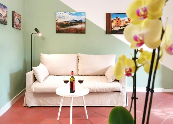 Casa Arya - Independent House - Near The Walls