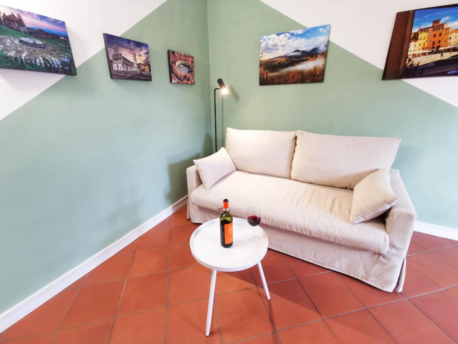Casa Arya - Independent House - Near The Walls