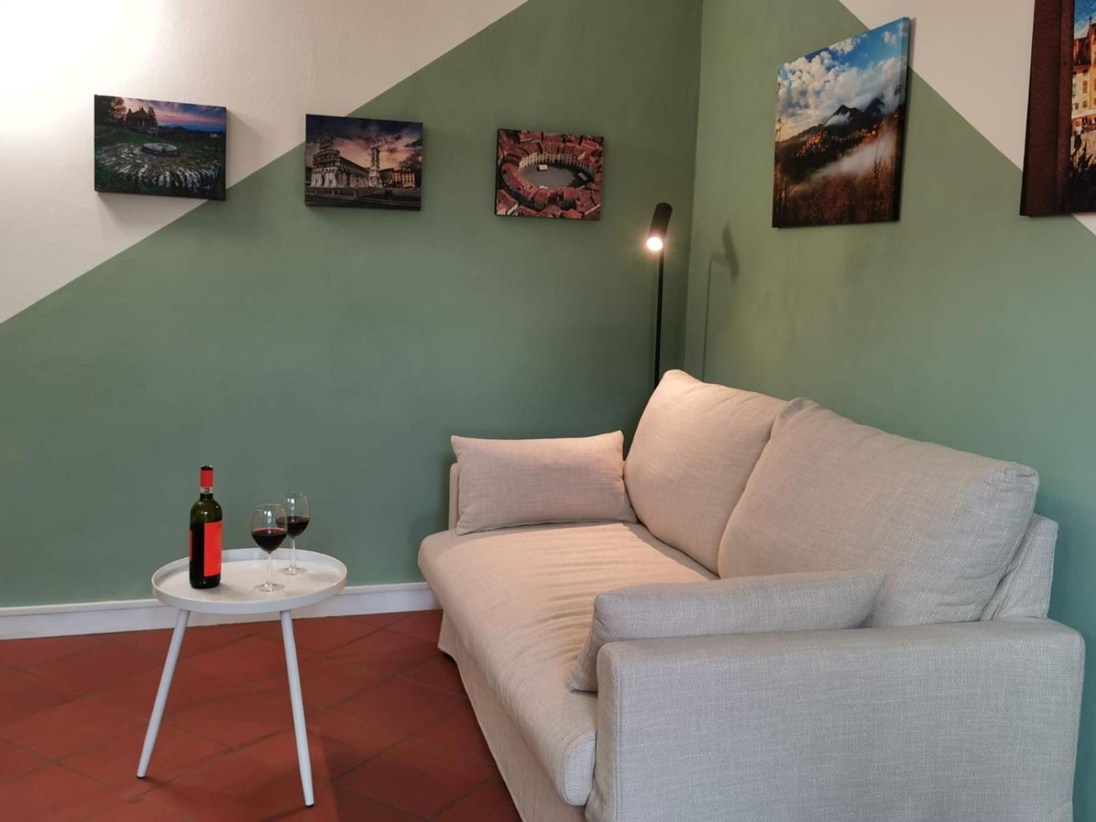 Casa Arya - Independent House - Near The Walls