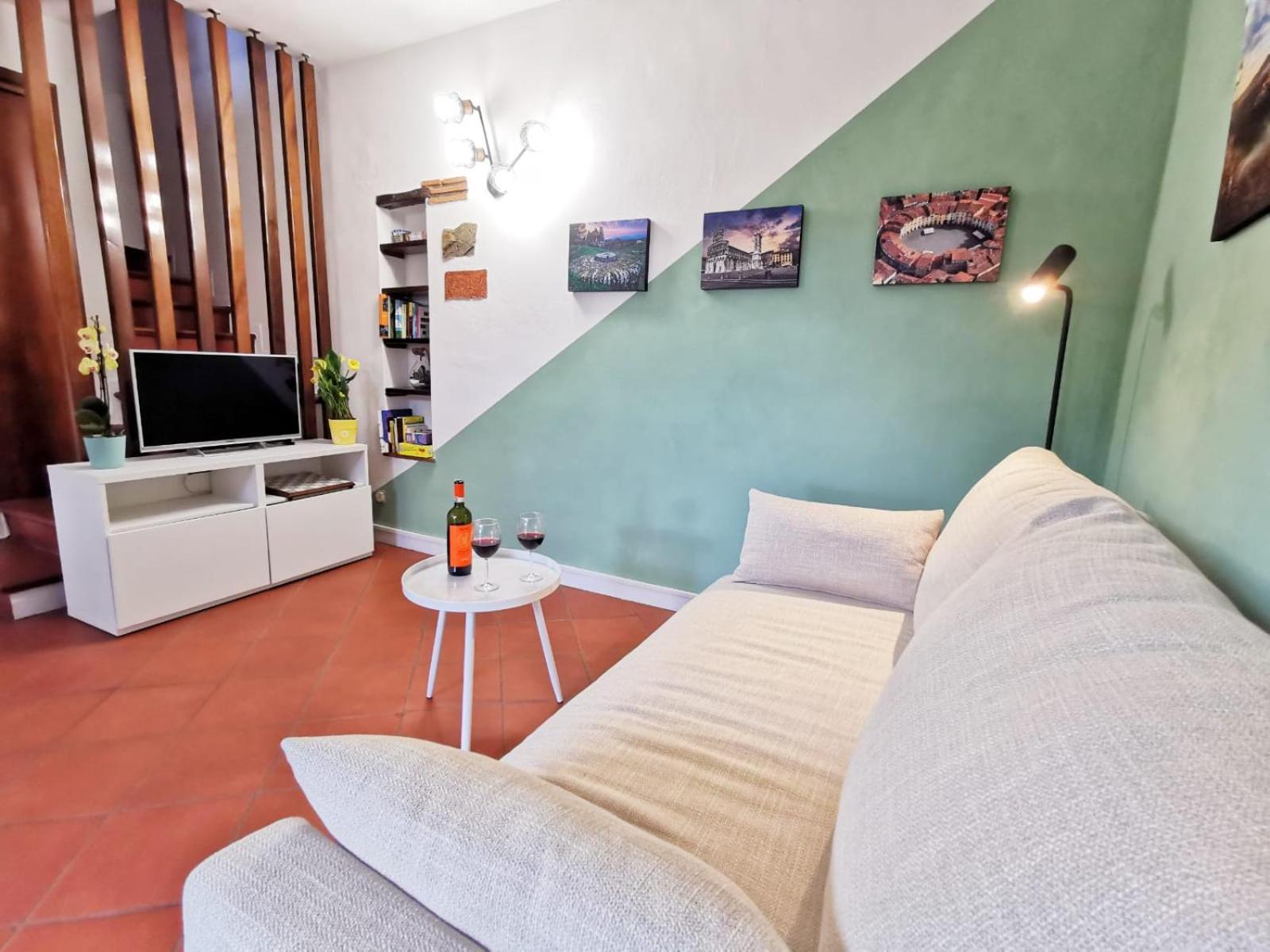 Casa Arya - Independent House - Near The Walls * Lucca